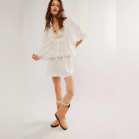 🌻🆕FREE PEOPLE Costa Eyelet Top-Bright White-Size Medium - Picture 4 of 16